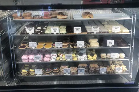 Country Farm Cakes photo 2